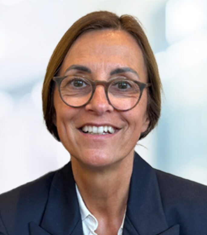 Claudia Karnbach