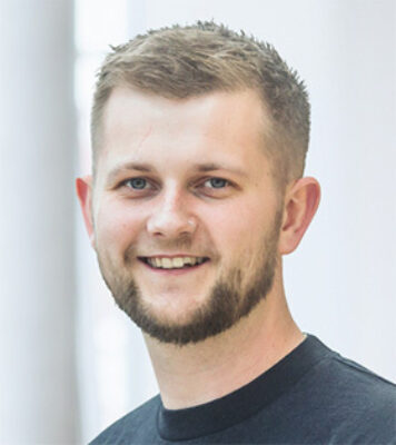 headshot of Declan Hetherington