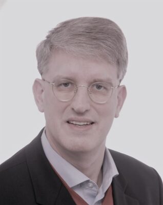 Headshot of Eberhard Krauss