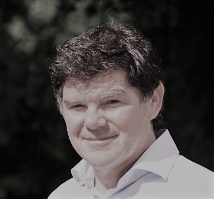 headshot of Fernando Andreu