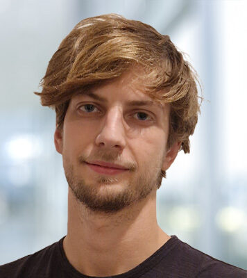 Headshot of Lorenzo Sgrenzaroli