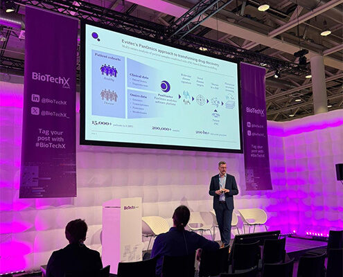 Erik Schliep presenting at BioTechX Europe 2024